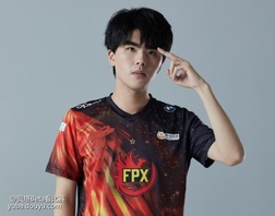 Doinb新星赛况扑朔迷离表现惊艳，掘金未来可期！的简单介绍